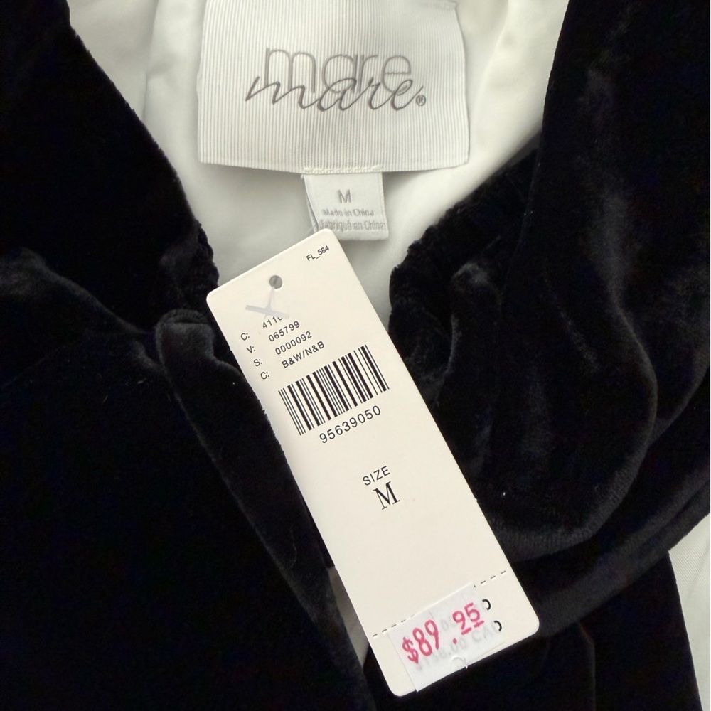 Mare Mare Anthropologie White Off The Should Top With Black Velvet Bow - Picture 3 of 4